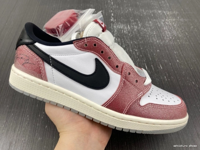 Cheap ROOM OG 'RED 1 LOW BLACK' TROPHY AIR X JORDAN FN0432-017 0805
